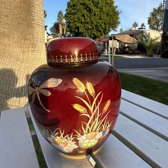 Carlton Ware 7” Covered Ginger Jar Rouge Royal with Dragonfly - Picture 1 of 10
